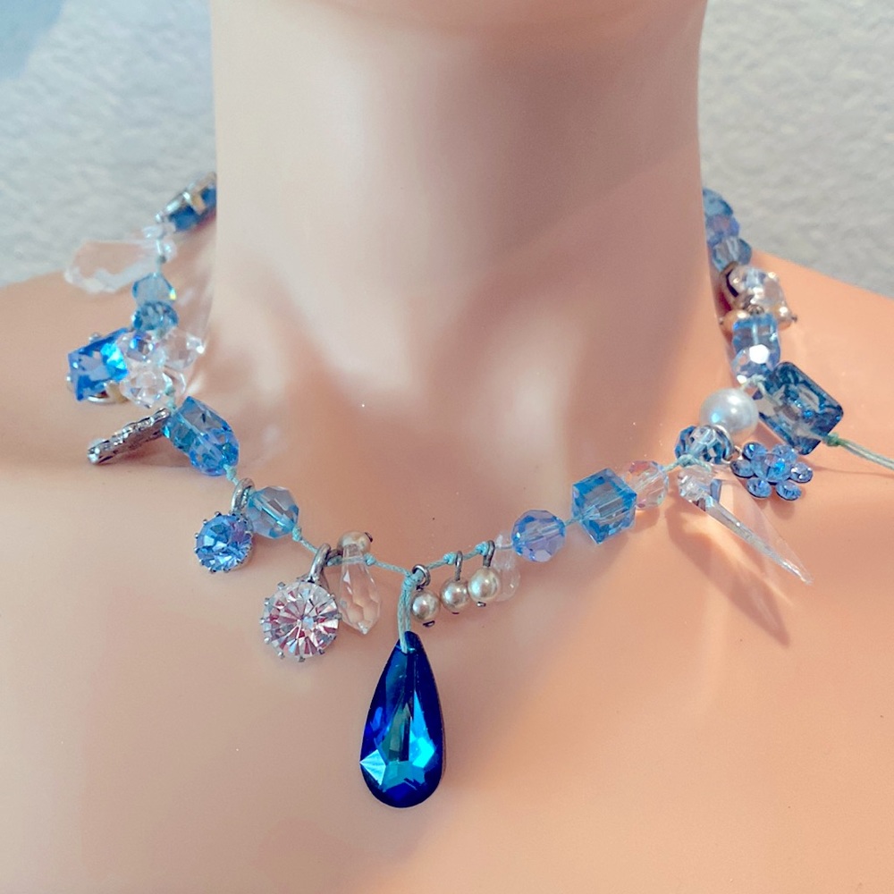 Otazu necklace